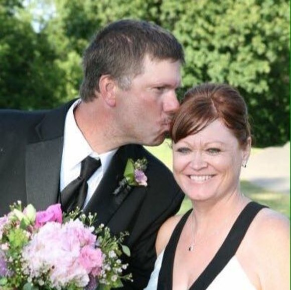 Meet your Posher, Tina - Picture 1 of 1